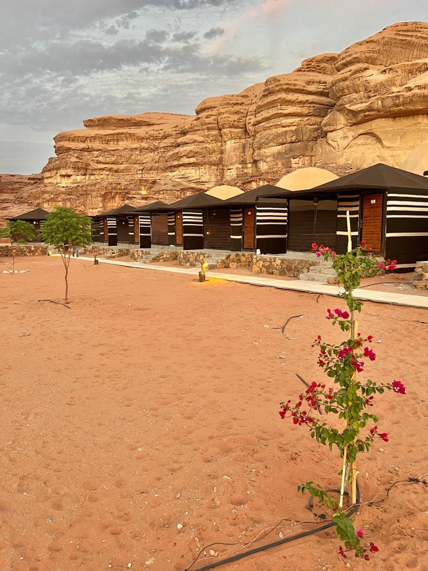 Revan Rum Luxury Camp Wadi Rum Luaran gambar