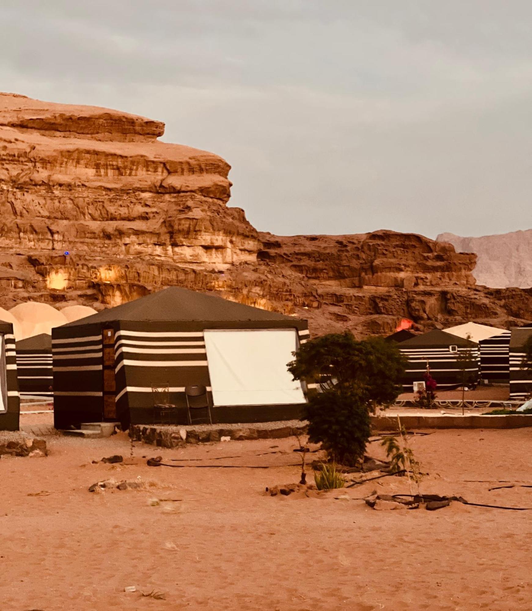 Revan Rum Luxury Camp Wadi Rum Luaran gambar
